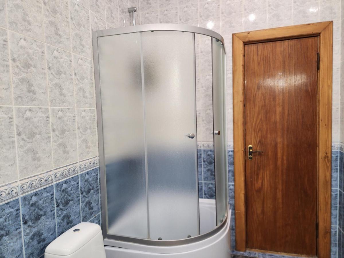 В Центрі М.Чернівці 2 Кімнатна Затишна Квартира. Екстериор снимка